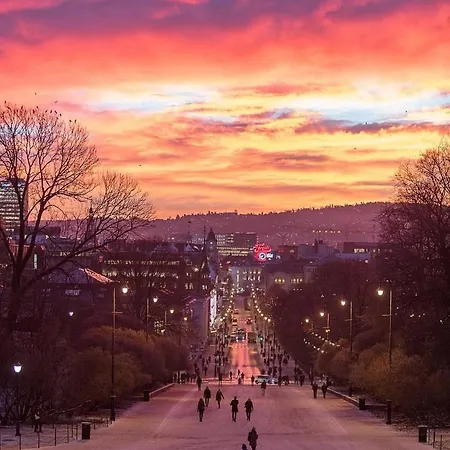 퍼스트 밀레니엄