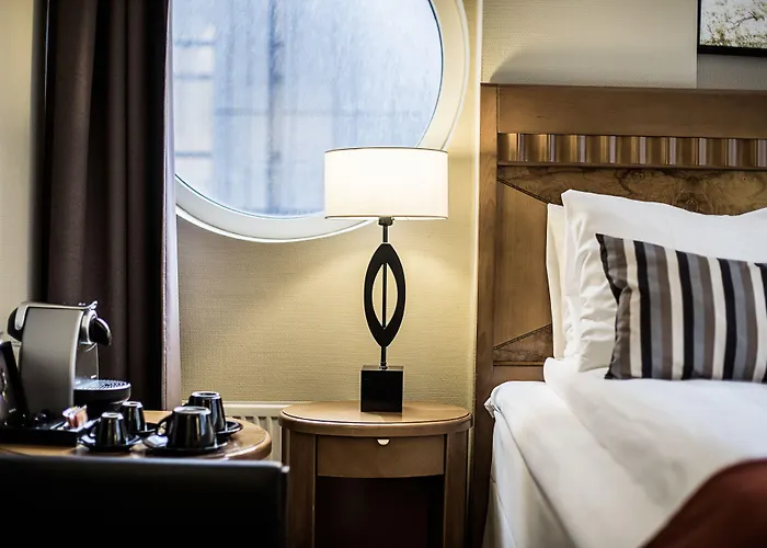 Hotell First Millennium 3*